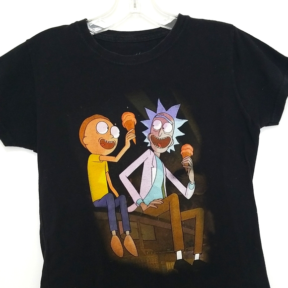 Ladies Rick & Morty graphic tee - Picture 2 of 5